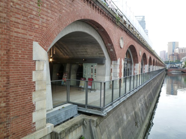 mAAch マーチ エキュート 神田万世橋