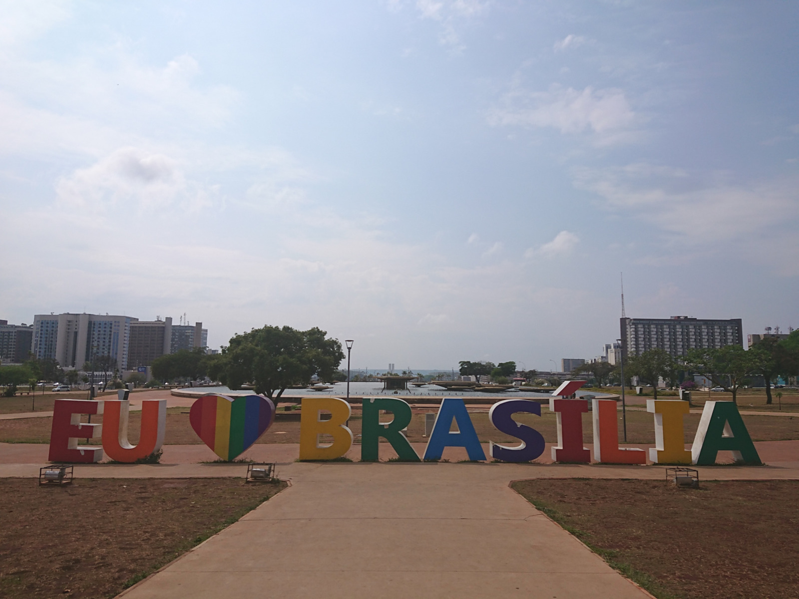 ブラジル旅 – オスカー・ニーマイヤー を巡る @ ブラジリア (2)